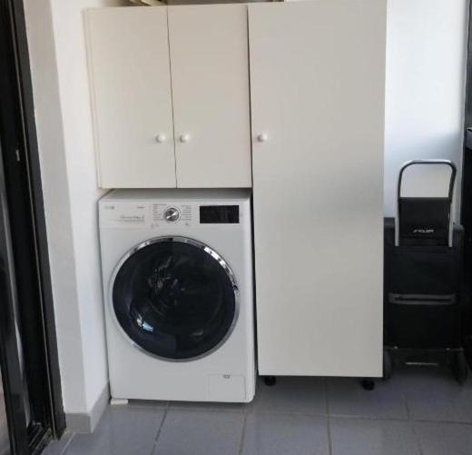 Moderno Apartamento Colon Con Vistas Al Mar Calpe Luaran gambar